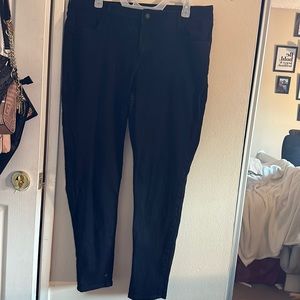 Old Navy black jeans